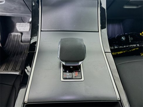 Used 2026 Land Rover Range Rover Evoque S image 19