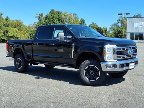 New 2025 Ford F350 XLT w/ Tremor Off-Road Package image 2
