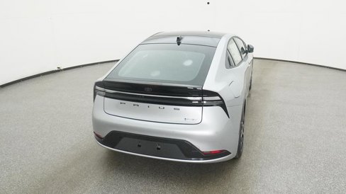 New 2025 Toyota Prius XLE image 17