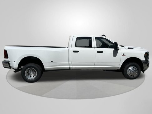 New 2026 RAM 3500 Tradesman w/ Chrome Appearance Group image 8