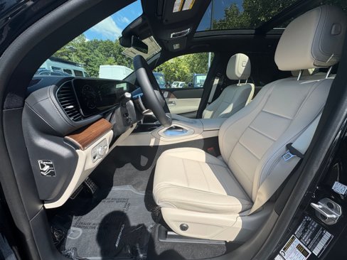 New 2026 Mercedes-Benz GLS 450 4MATIC image 6