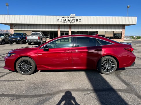 Used 2019 Toyota Avalon XLE image 1