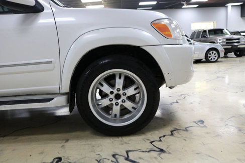 Used 2005 Toyota Sequoia Limited image 10