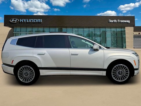 New 2026 Hyundai Ioniq 9 Calligraphy image 9