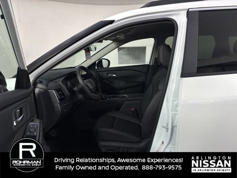 New 2026 Nissan Rogue SV image 4