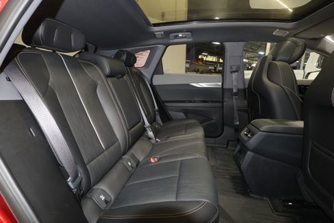 Certified 2025 Cadillac Optiq Sport 2 w/ LPO, Floor Liner Package image 25