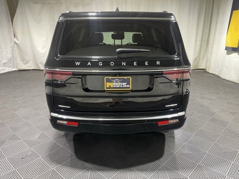 Used 2023 Jeep Wagoneer Series II w/ Convenience Group I image 6