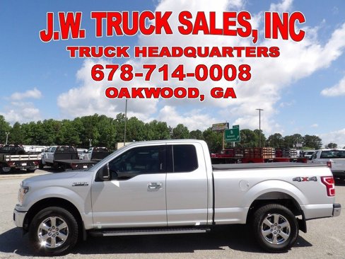 Used 2018 Ford F150 XLT w/ Equipment Group 302A Luxury image 2