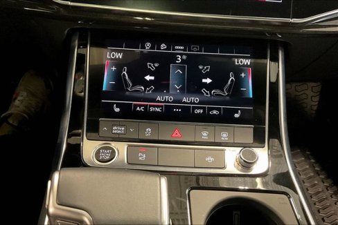 Certified 2025 Audi Q8 Premium image 32