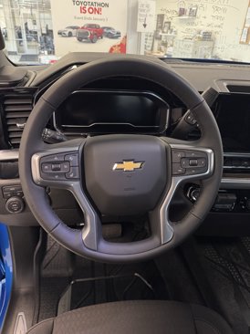 New 2025 Chevrolet Silverado 1500 LT image 10