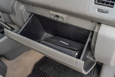 Used 2013 Nissan NV 3500 SL w/ Technology Pkg image 44