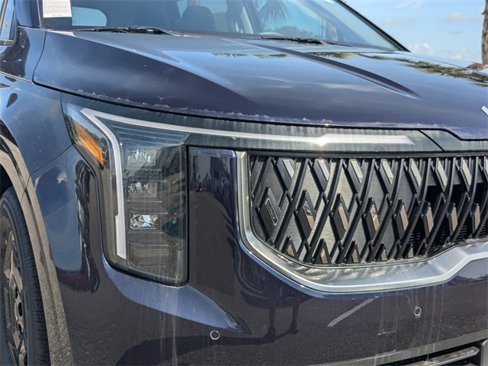 New 2026 Kia Carnival LX image 10