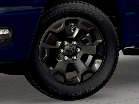 New 2026 RAM 1500 4x4 Crew Cab image 16