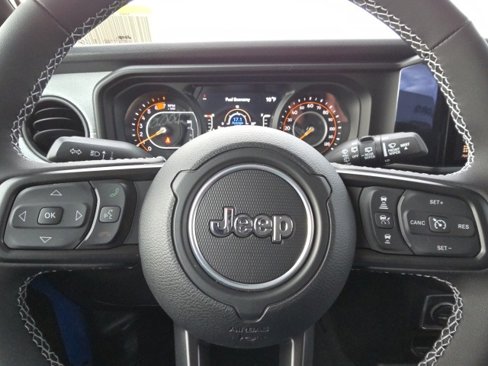 New 2025 Jeep Wrangler Sport S image 19