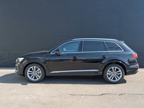 New 2025 Audi Q7 3.0T Prestige image 8