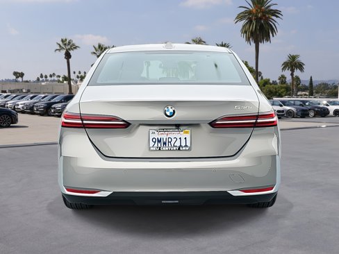 Used 2024 BMW 530i w/ Convenience Package image 6