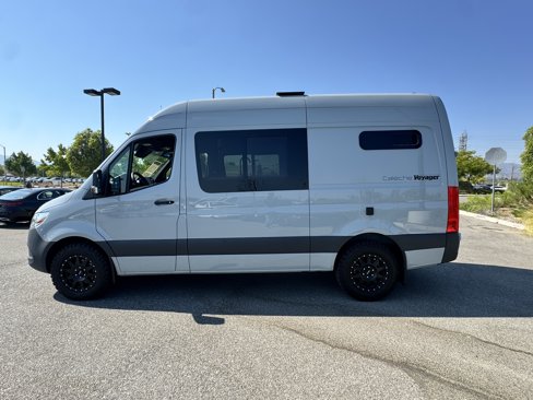 Used 2023 Mercedes-Benz Sprinter 2500 image 11