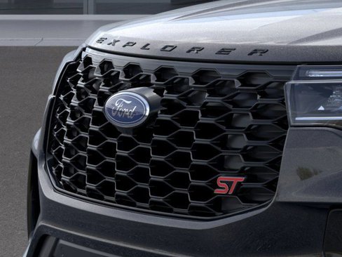 New 2025 Ford Explorer ST image 17