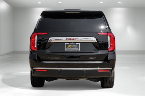 Used 2022 GMC Yukon XL SLT w/ SLT Luxury Package image 7