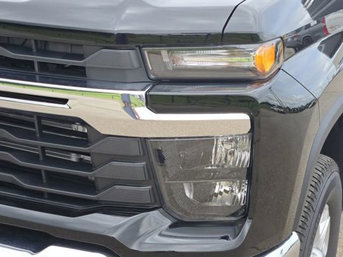 New 2025 Chevrolet Silverado 2500 LT image 6