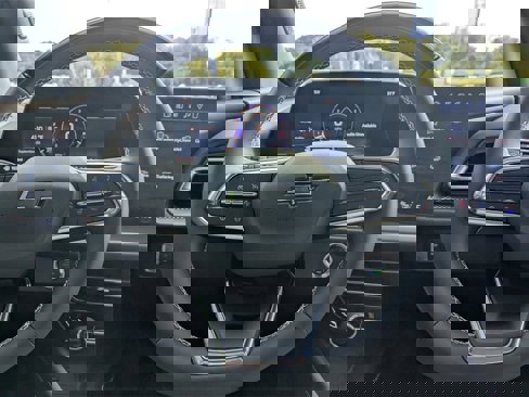 New 2026 Chevrolet Traverse LT w/ Enhanced Driving Package image 18