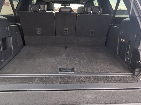Used 2025 Lincoln Navigator L Reserve w/ Jet Appearance Package image 19