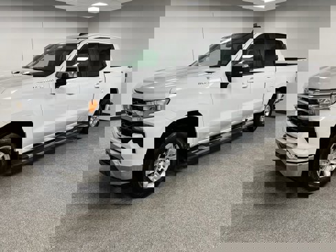 Used 2024 Chevrolet Silverado 1500 LT w/ Protection Package image 6