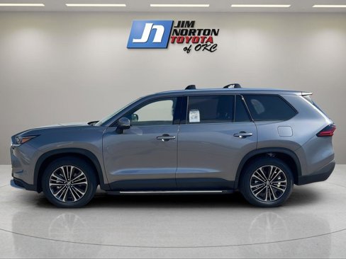New 2026 Toyota Grand Highlander AWD Hybrid image 8