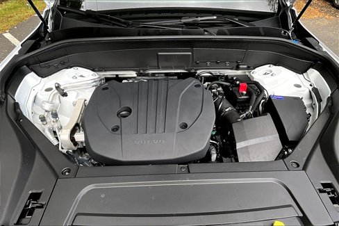 Certified 2025 Volvo XC90 B5 Core w/ Climate Package image 25