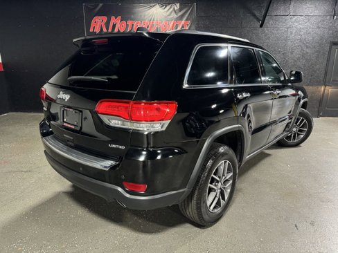 Used 2017 Jeep Grand Cherokee Limited image 5
