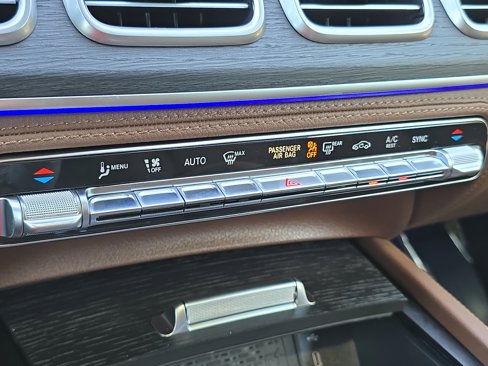 New 2026 Mercedes-Benz GLS 450 4MATIC image 25