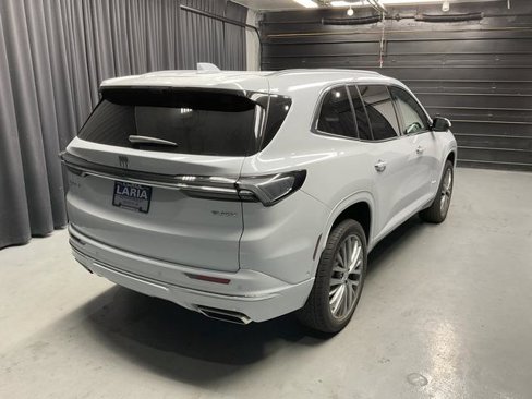 New 2026 Buick Enclave Avenir w/ Super Cruise Package image 2