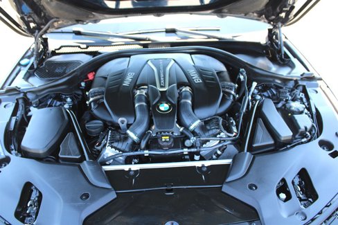 Used 2018 BMW M550i xDrive image 49