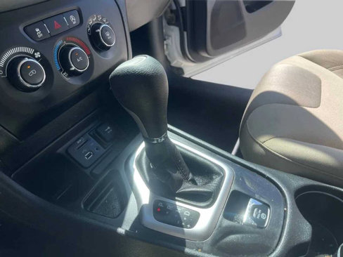 Used 2018 Jeep Cherokee Latitude image 30