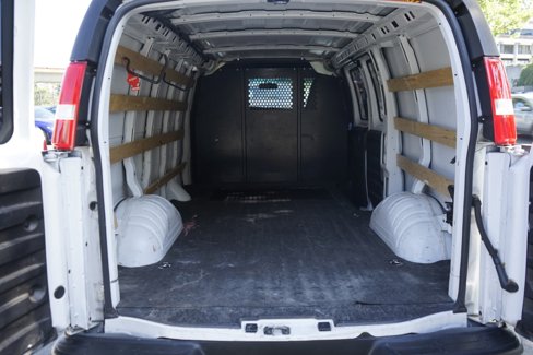 Used 2021 Chevrolet Express 2500 w/ Driver Convenience Package image 21