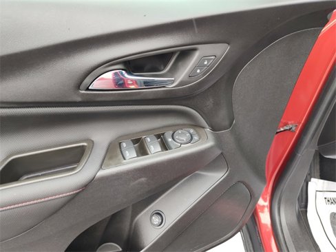 Used 2023 Chevrolet Equinox RS image 19