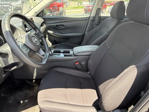 Used 2024 Nissan Sentra S image 17