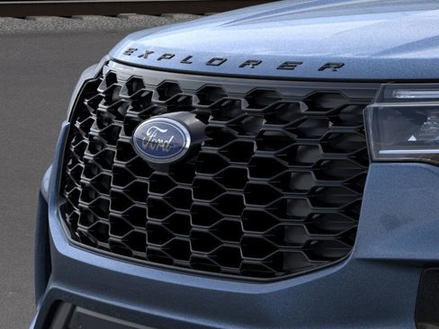 New 2025 Ford Explorer ST-Line w/ Premium Package image 17