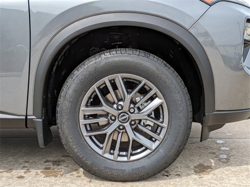 New 2026 Nissan Rogue S image 12