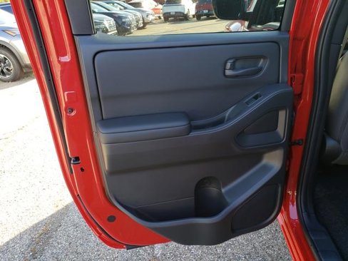 New 2026 Nissan Frontier SV image 14