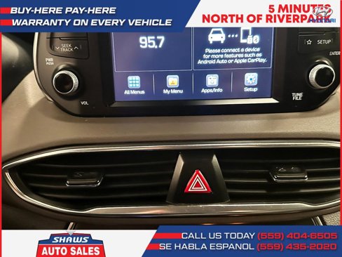 Used 2019 Hyundai Santa Fe SE image 11