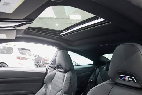 Used 2023 BMW M4 xDrive Competition w/ M Carbon Exterior Package image 37