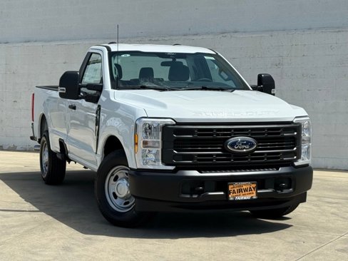 New 2026 Ford F250 XL image 2