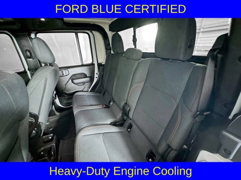 Used 2024 Jeep Gladiator Sport image 22