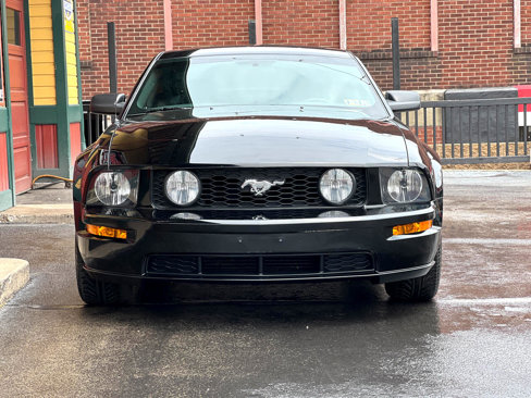 Used 2005 Ford Mustang GT Premium image 10