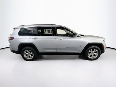 Used 2023 Jeep Grand Cherokee L Limited image 4