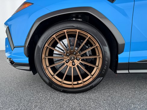 Used 2024 Lamborghini Urus Performante image 32