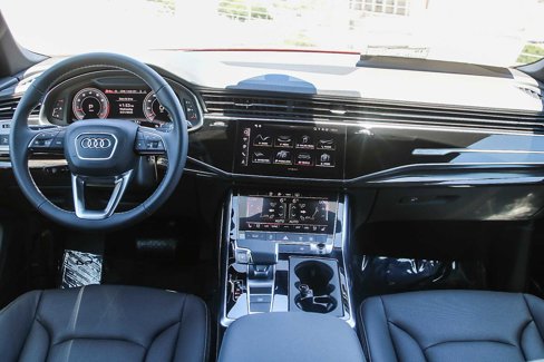 New 2025 Audi Q8 Premium Plus image 12