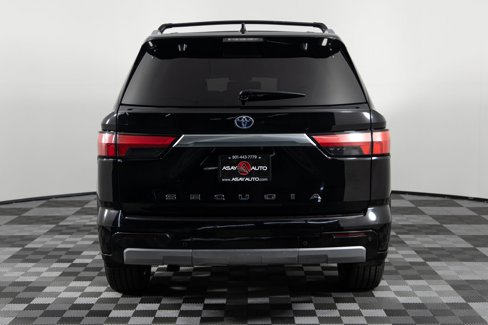 Used 2023 Toyota Sequoia Capstone image 6