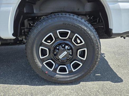 New 2026 Ford F350 Platinum image 28